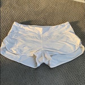 White Lulu Lemon Shorts 2.5’